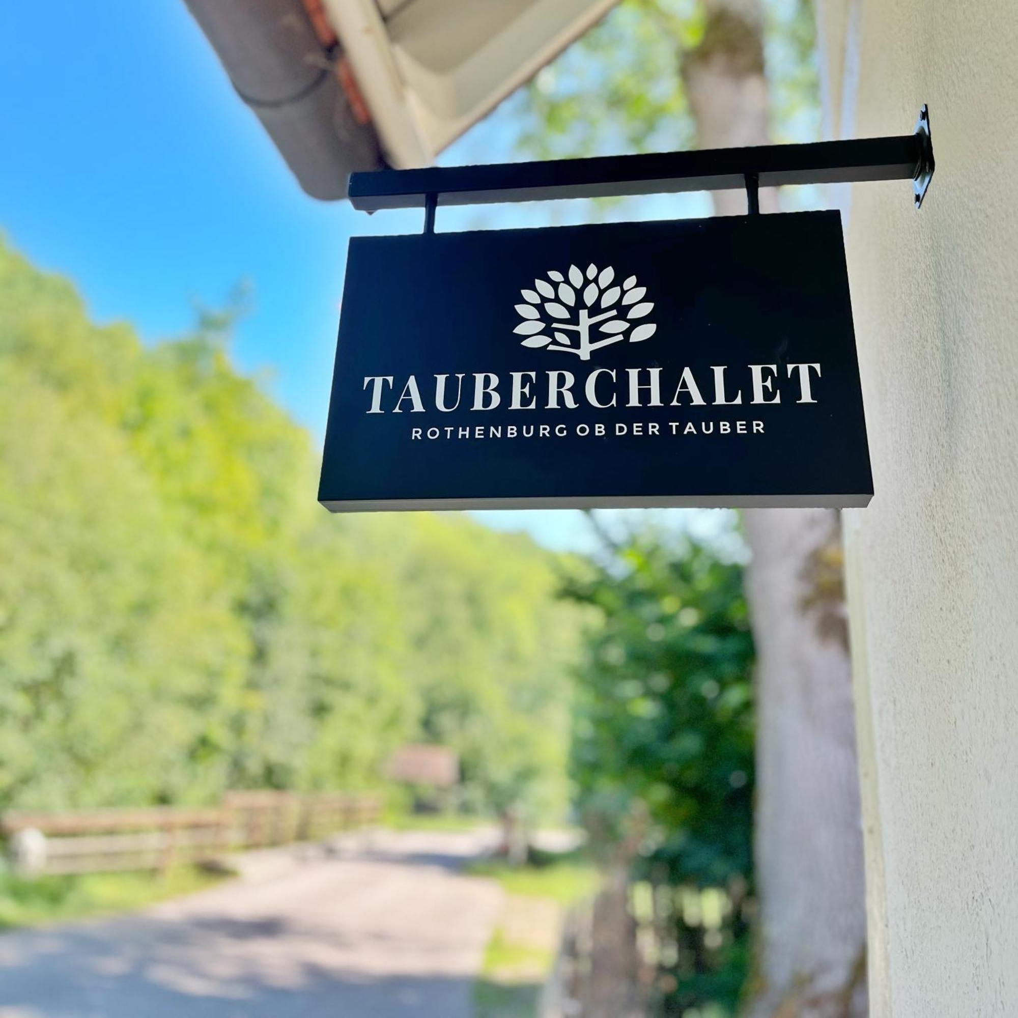 Tauberchalet I Boutique-Ferienhaus Mit Sauna, Whirlpool & Natur I 10Min Walk To Historic Old Town Rothenburg ob der Tauber Bagian luar foto