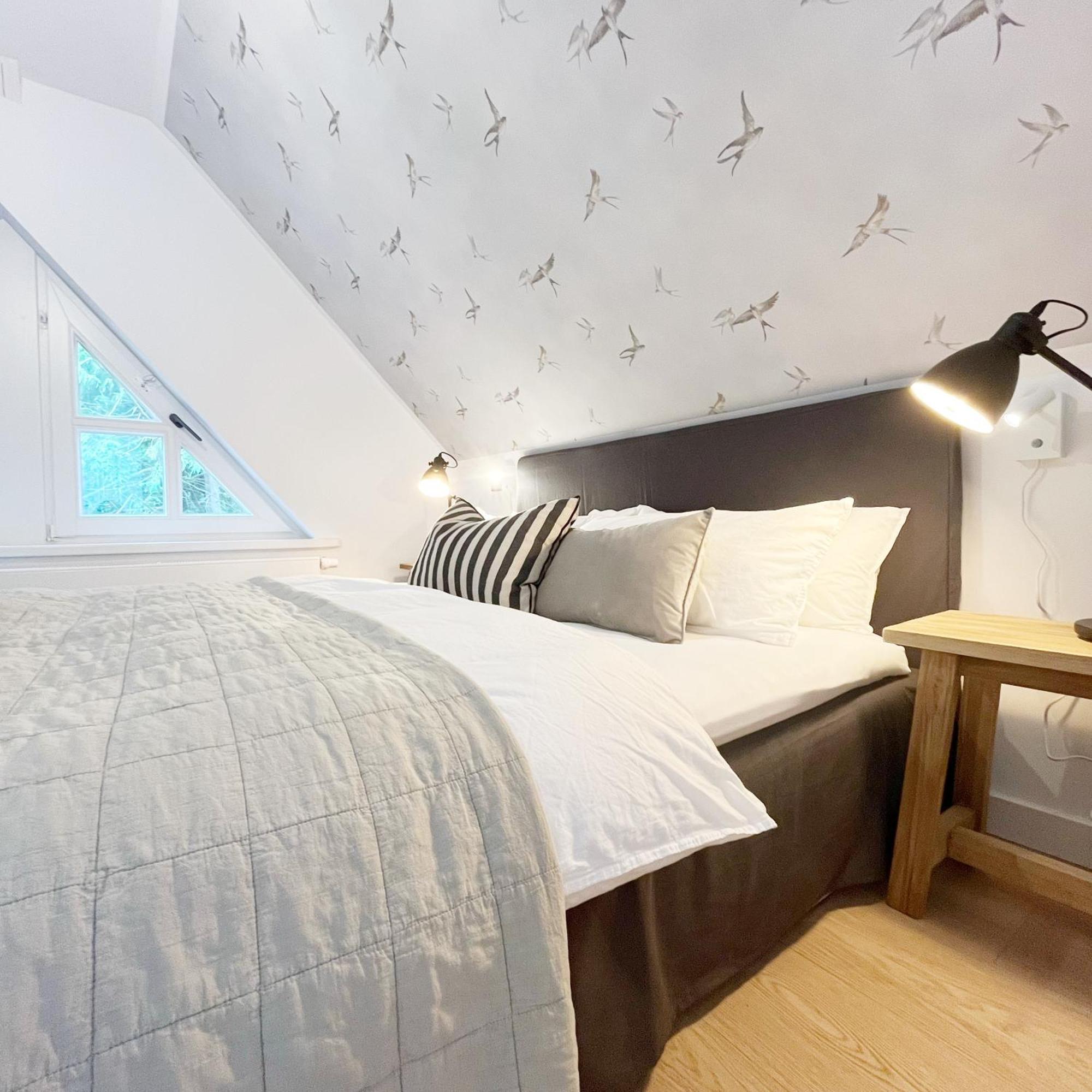 Tauberchalet I Boutique-Ferienhaus Mit Sauna, Whirlpool & Natur I 10Min Walk To Historic Old Town Rothenburg ob der Tauber Bagian luar foto