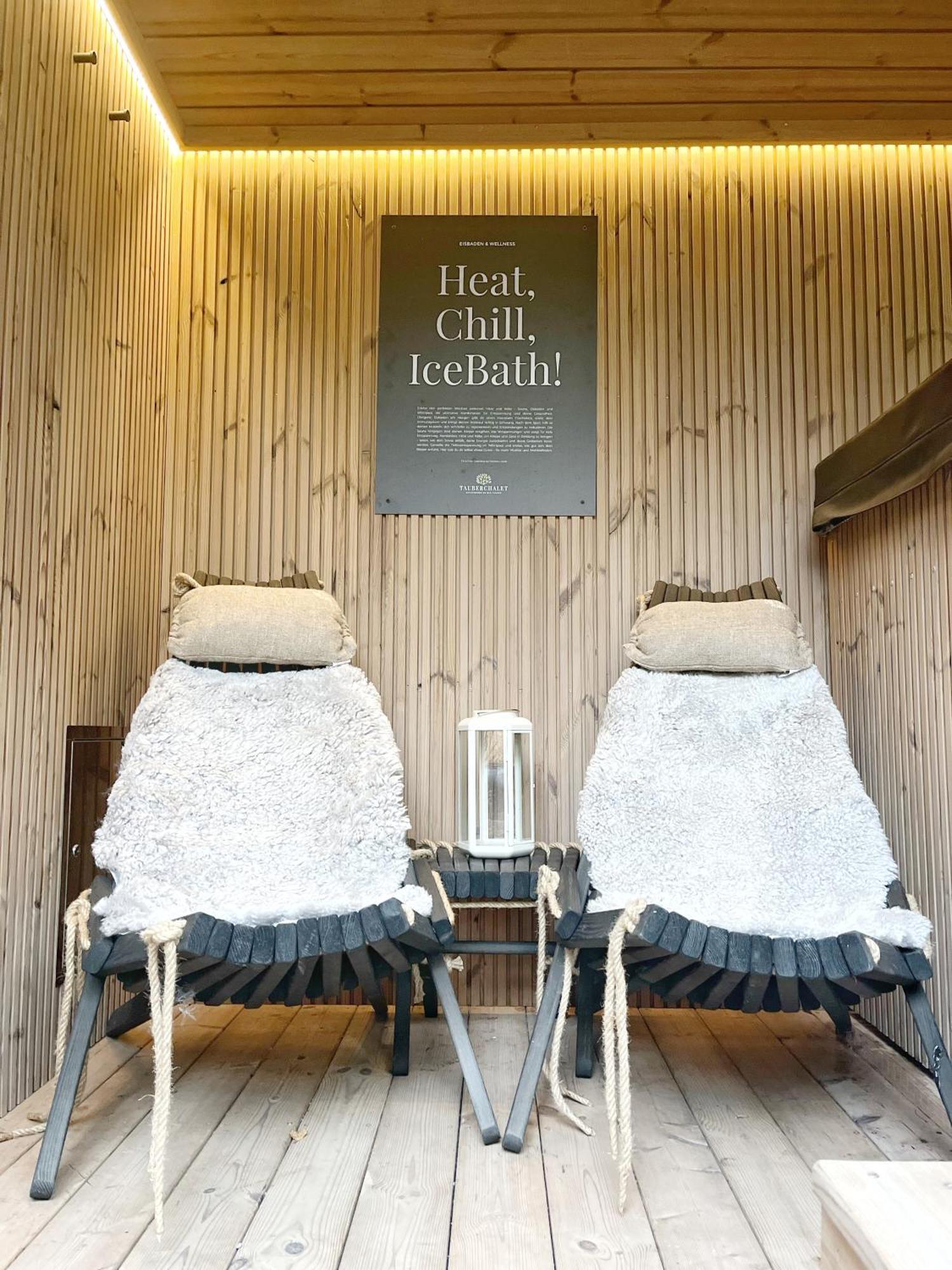 Tauberchalet I Boutique-Ferienhaus Mit Sauna, Whirlpool & Natur I 10Min Walk To Historic Old Town Rothenburg ob der Tauber Bagian luar foto