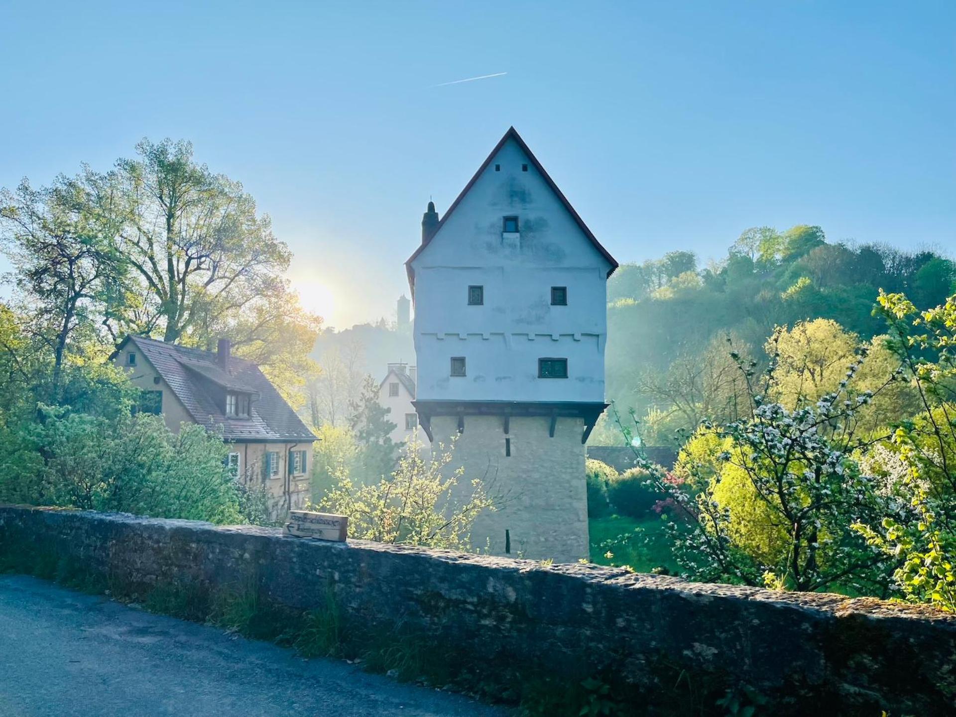 Tauberchalet I Boutique-Ferienhaus Mit Sauna, Whirlpool & Natur I 10Min Walk To Historic Old Town Rothenburg ob der Tauber Bagian luar foto